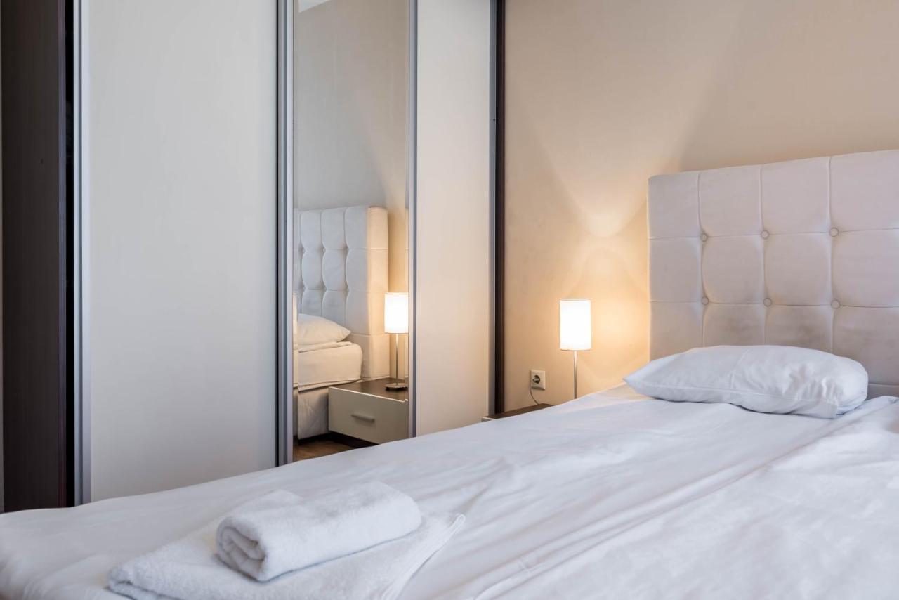 Golden Sands Rentals Apartments Exteriér fotografie