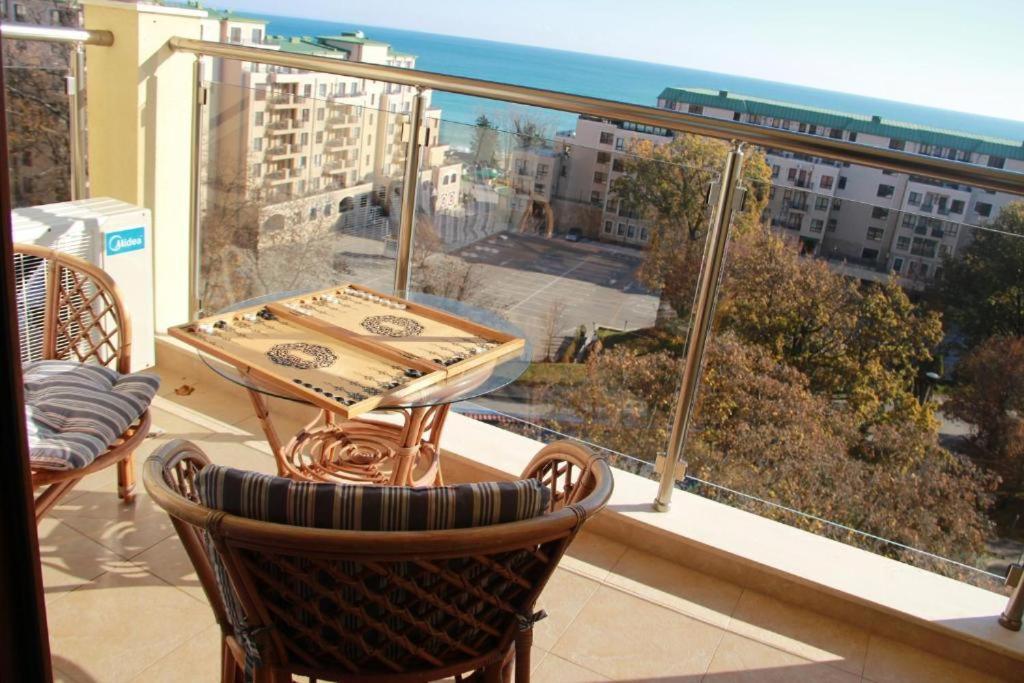 Golden Sands Rentals Apartments Exteriér fotografie