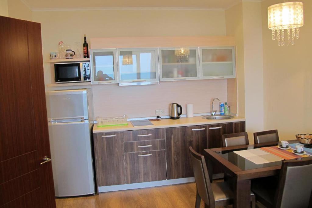 Golden Sands Rentals Apartments Exteriér fotografie